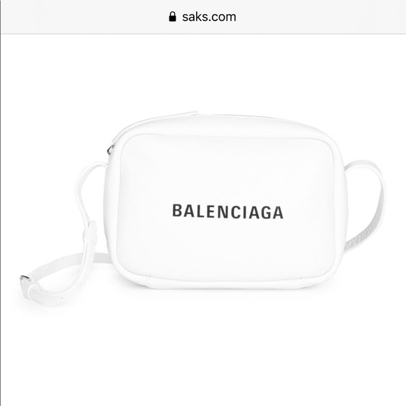 Balenciaga Handbags - Balenciaga purse (camera bag)